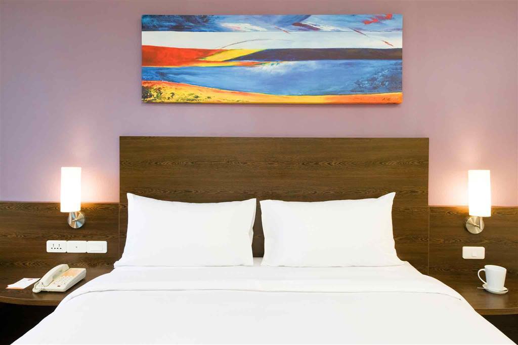 Hotel Ibis Phuket Patong Exterior foto