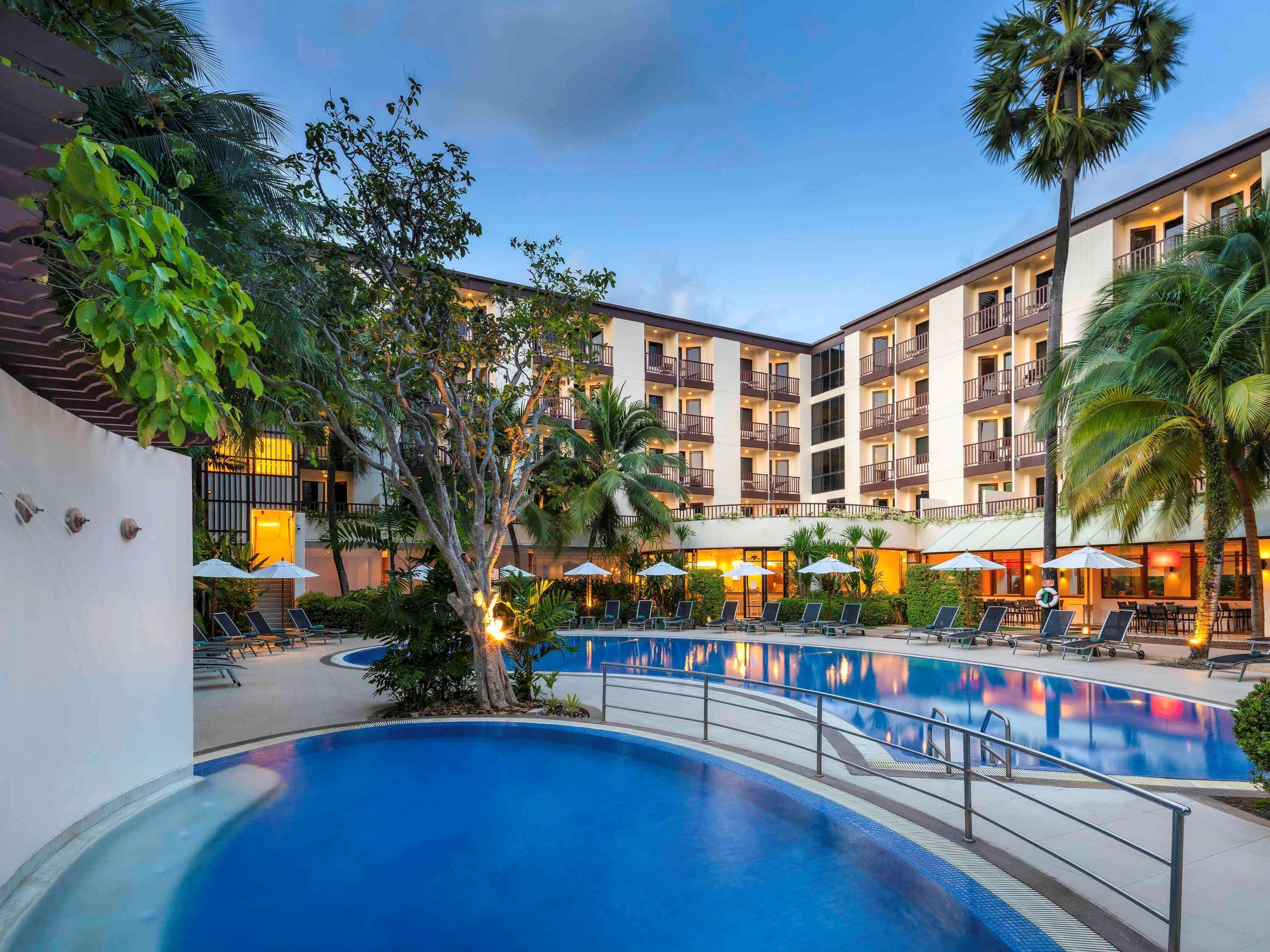 Hotel Ibis Phuket Patong Exterior foto