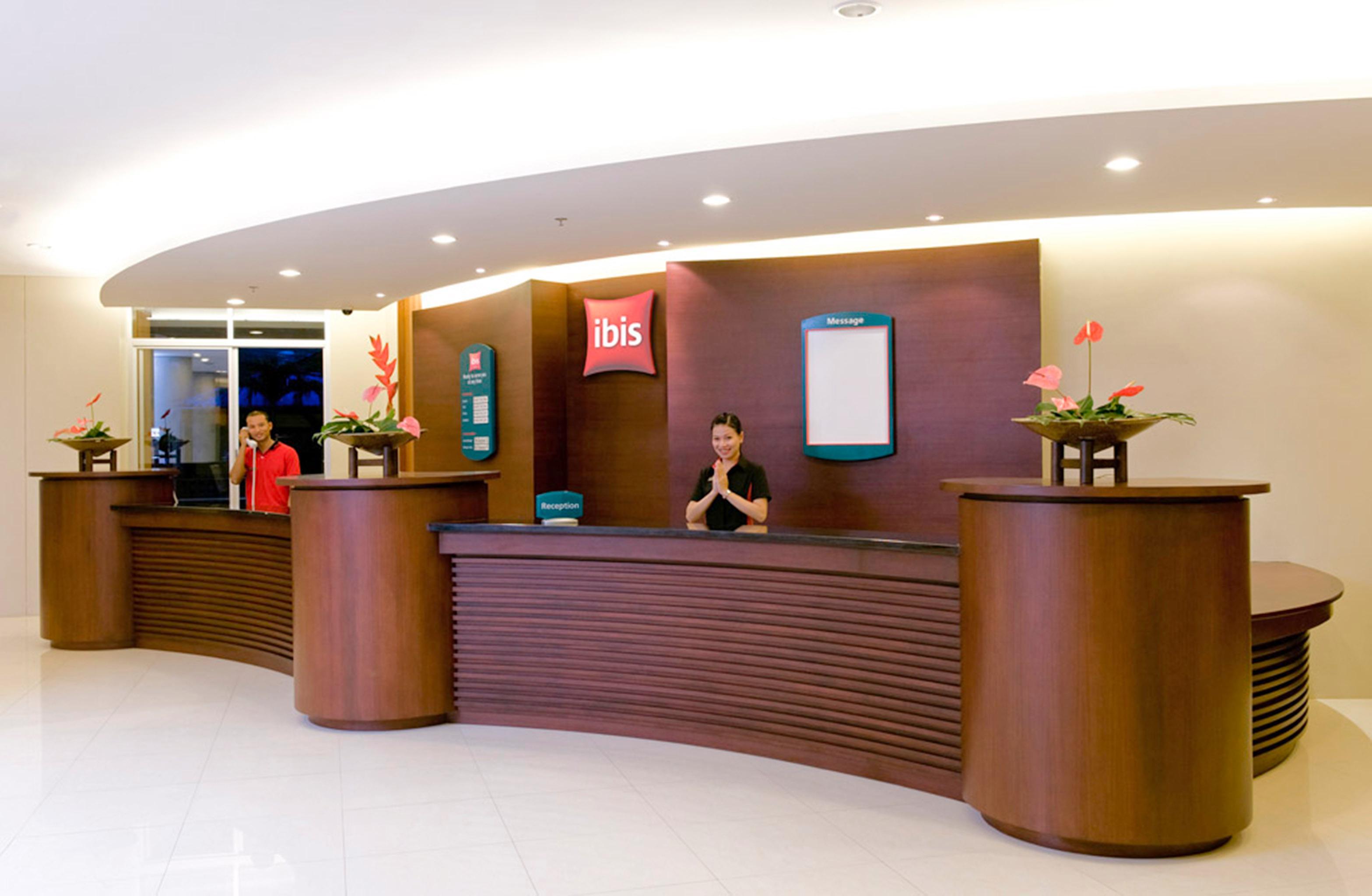 Hotel Ibis Phuket Patong Exterior foto