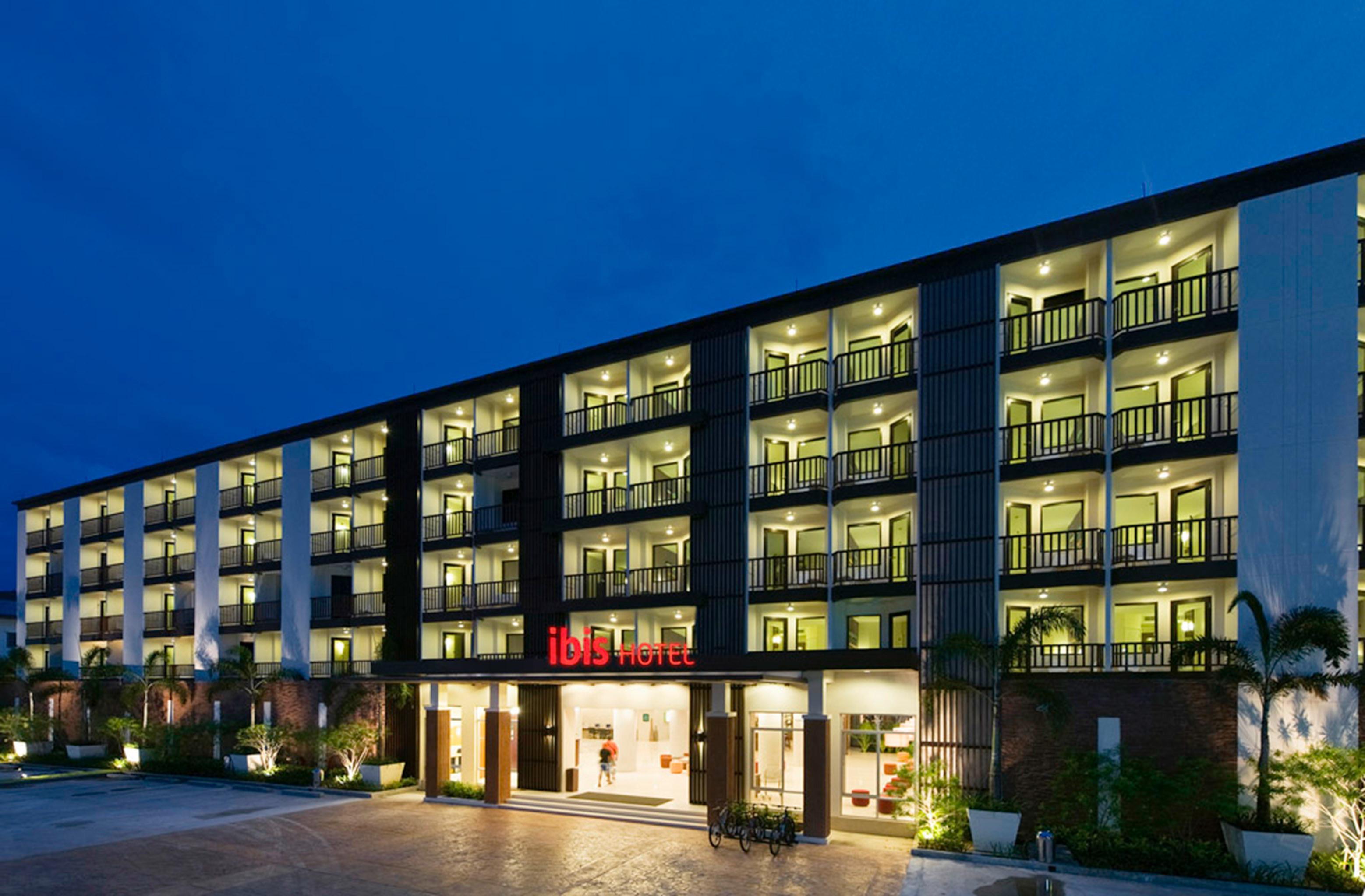 Hotel Ibis Phuket Patong Exterior foto