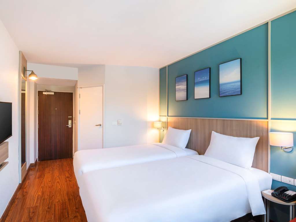 Hotel Ibis Phuket Patong Zimmer foto